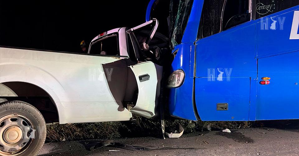 Hoy Tamaulipas - Accidente en Tamaulipas Conductor y lomito lesionados ...