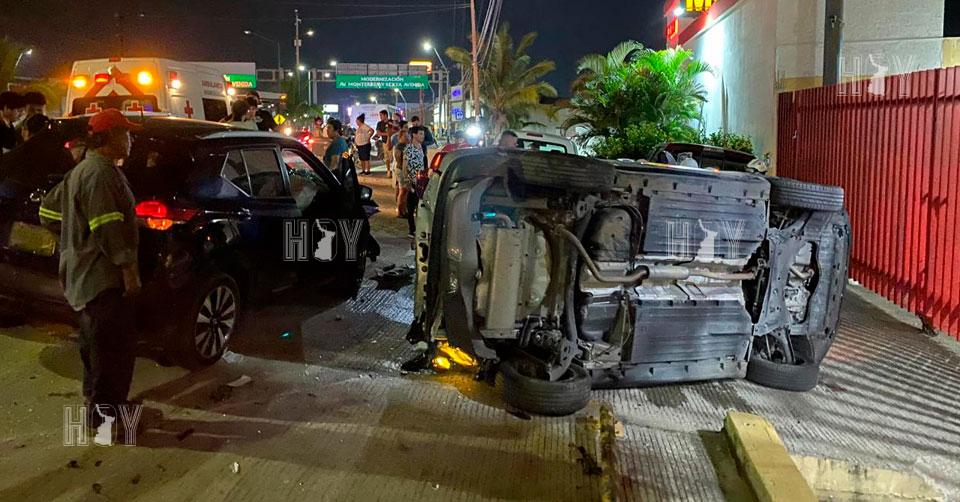 Hoy Tamaulipas - Accidentes en Tamaulipas Choque y volcadura entre dos ...