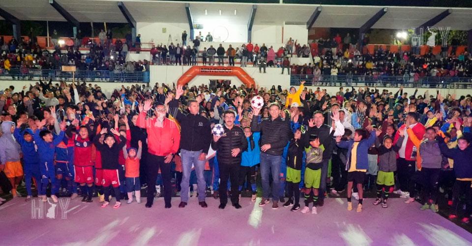 Hoy Tamaulipas - Autonoma de Tamaulipas Celebra UAT con gran exito ...