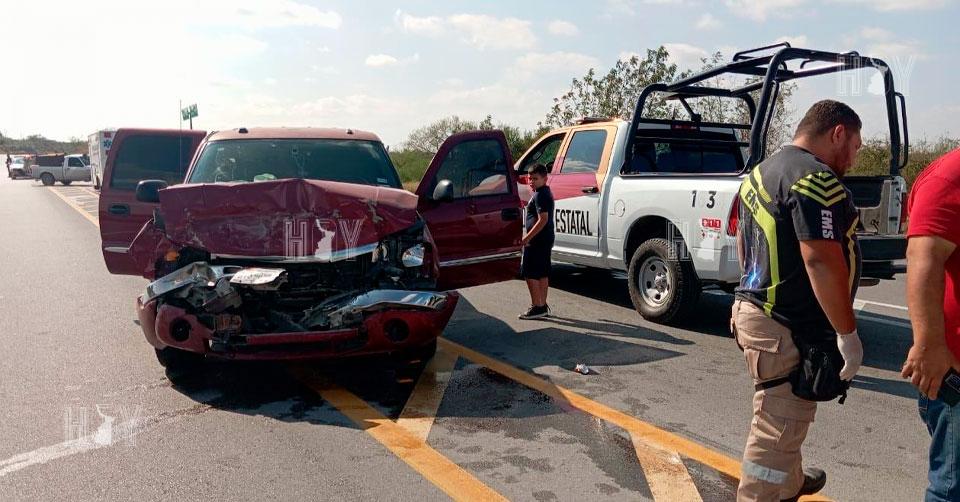 Hoy Tamaulipas - Accidentes en Tamaulipas Conductor invade carril y ...