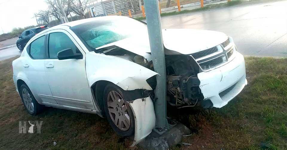 Hoy Tamaulipas - Accidente en Tamaulipas Joven se salva tras chocar con ...