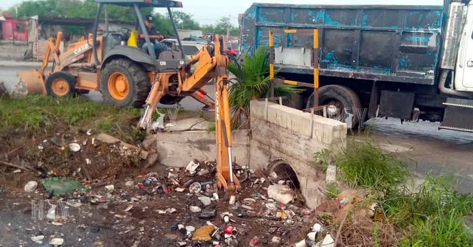 Hoy Tamaulipas - Tamaulipas Refuerza la limpieza de drenes en Matamoros ...