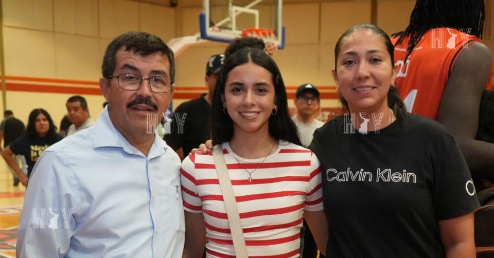 Hoy Tamaulipas - Estudiantes de la UAT emprenden viaje al mundial de ...
