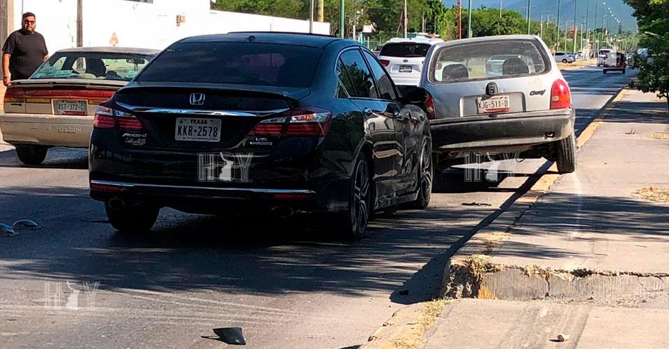 Hoy Tamaulipas - Tamaulipas Falla mecanica provoca choque entre dos ...