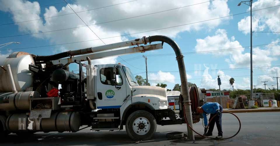 Hoy Tamaulipas - Gobierno de Matamoros realiza limpieza en lineas de ...