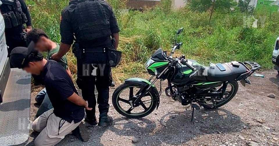 Hoy Tamaulipas - Detienen a dos hombres con droga y arma hechiza en ...