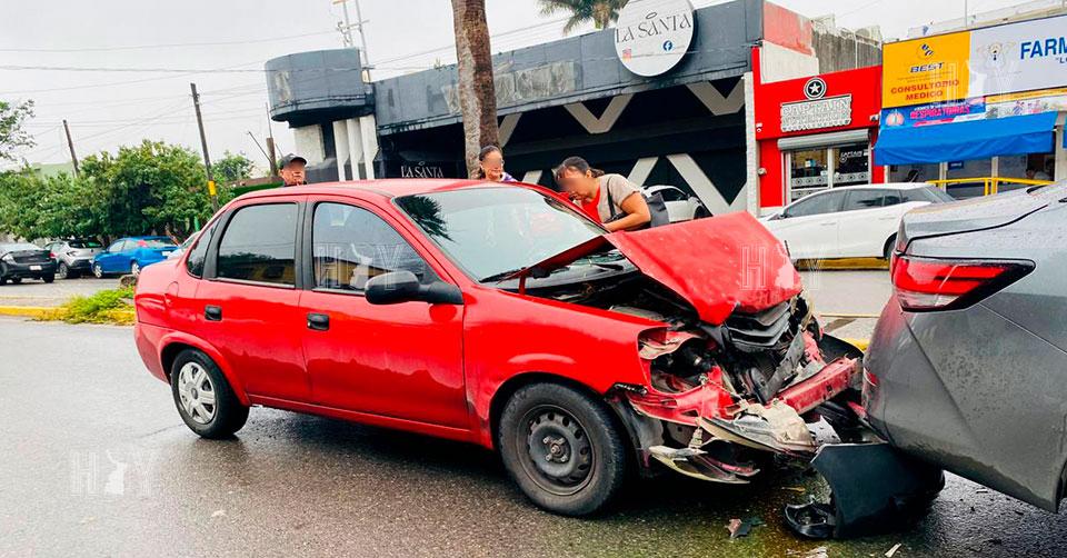 Hoy Tamaulipas - Accidente Tamaulipas Destroza auto en choque por ...