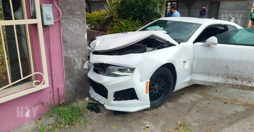 Hoy Tamaulipas - Accidente en Tamaulipas Auto deportivo termina ...
