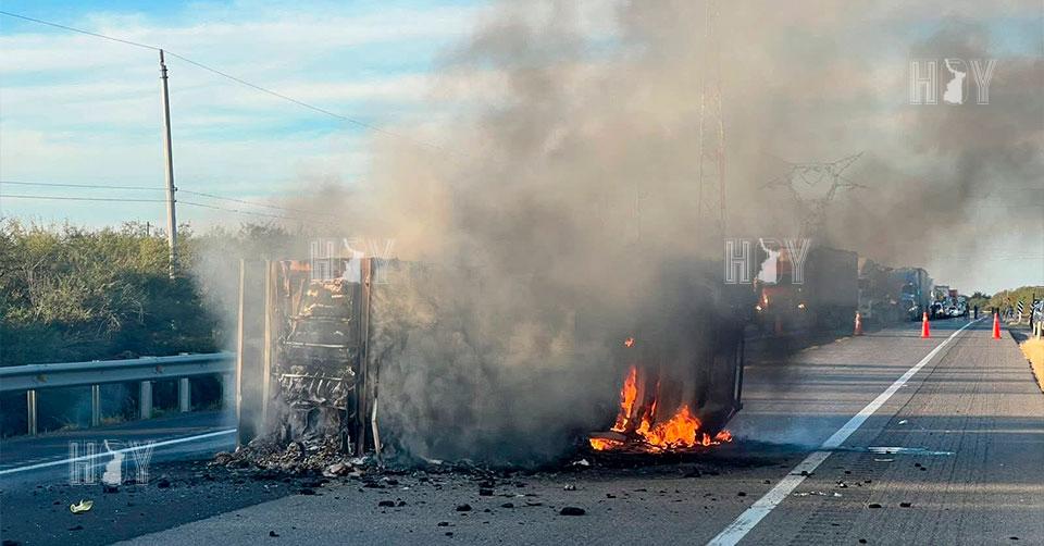 Hoy Tamaulipas - Accidente en Tamaulipas Muere chofer calcinado en ...