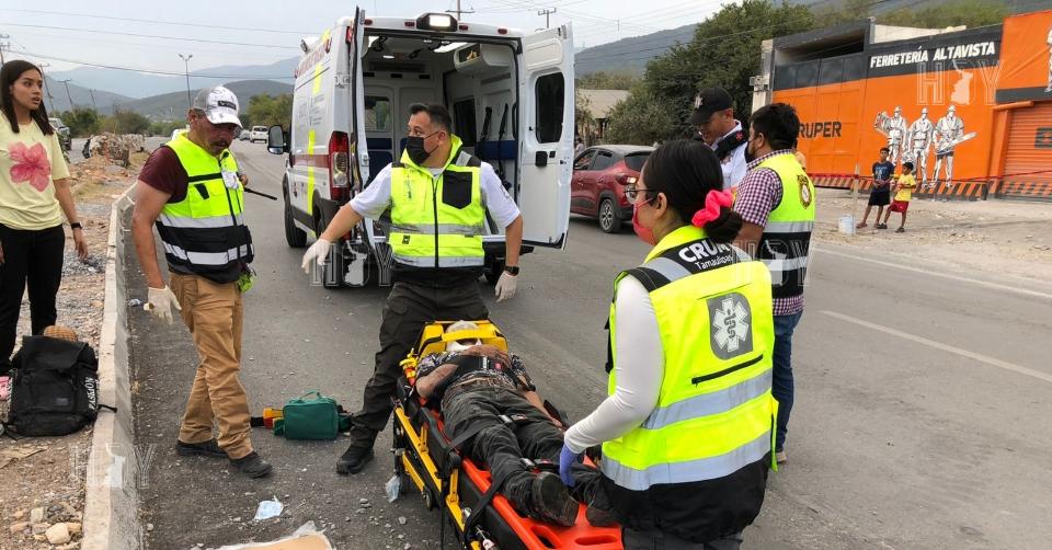Hoy Tamaulipas - Motociclista queda inconsciente tras brutal choque ...