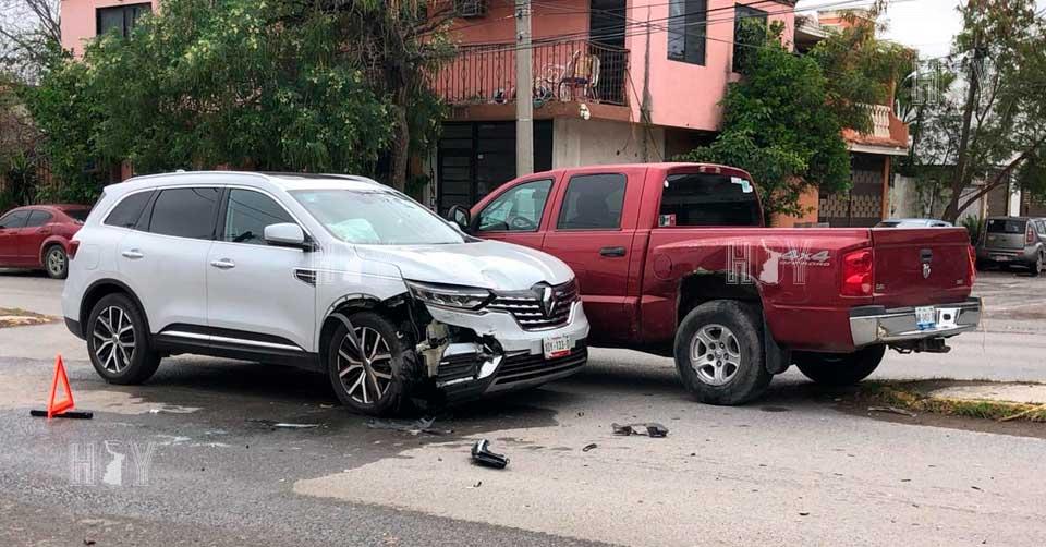 Hoy Tamaulipas - Mujer resulta lesionada en choque por alcance en ...