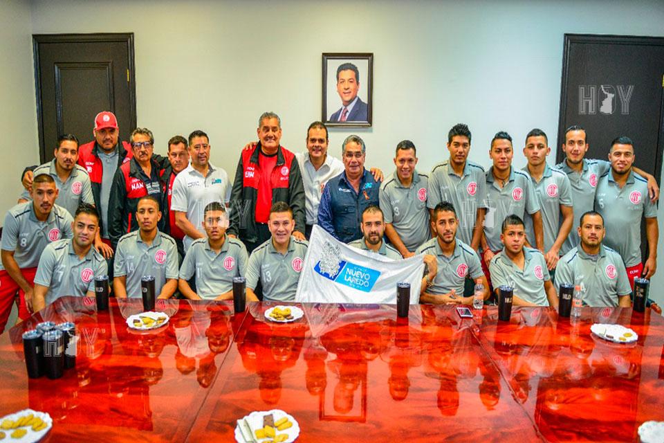 Enrique Rivas Footballer Hoy Tamaulipas - Da Enrique Rivas bienvenida al campeon estatal de Copa ...
