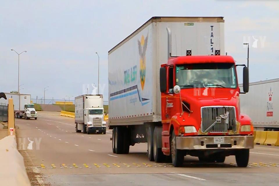 Hoy Tamaulipas - Comienza restriccion a unidades de carga pesada en ...