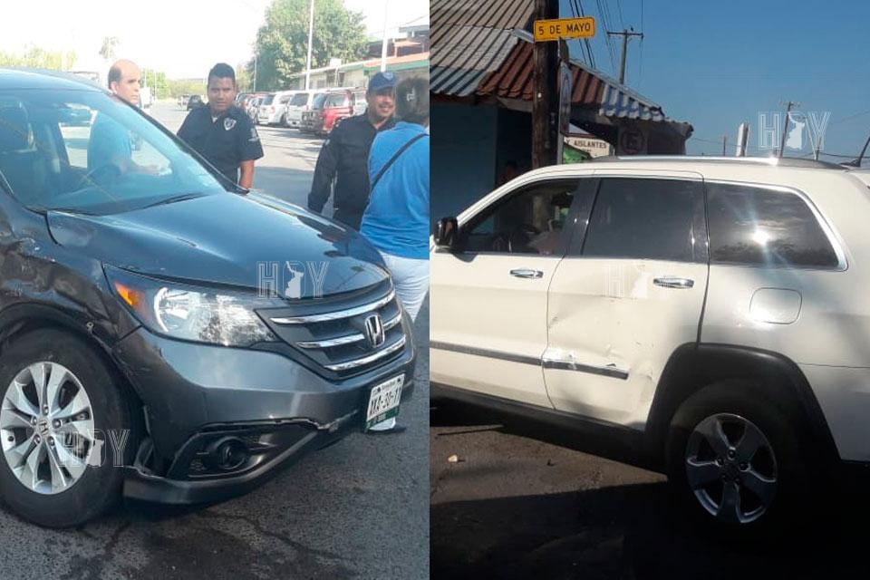 Hoy Tamaulipas - Omite alto y choca contra camioneta en Nuevo Laredo