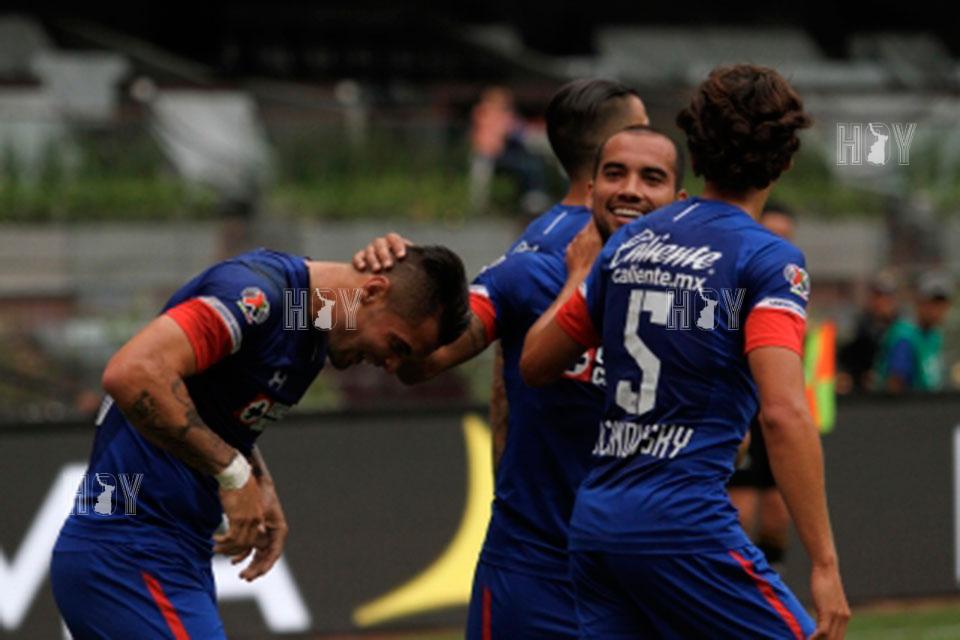 Hoy Tamaulipas - El Azul vuelve a tener aroma a estadio de futbol para ...