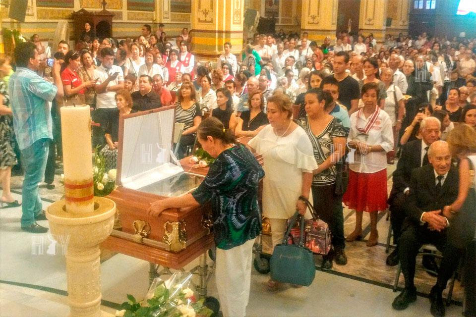 Hoy Tamaulipas - Despiden en Tampico a obispo emerito Jose Luis ...