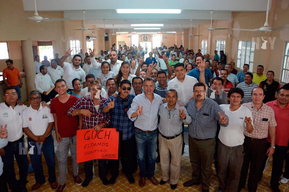 Hoy Tamaulipas - Reconocen trabajadores de transporte publico la ...
