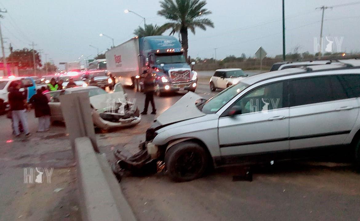 Hoy Tamaulipas - Dos lesionadas deja choque en Nuevo Laredo