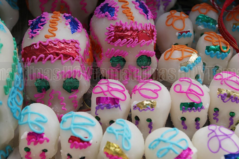 Calaveras de alfe�ique