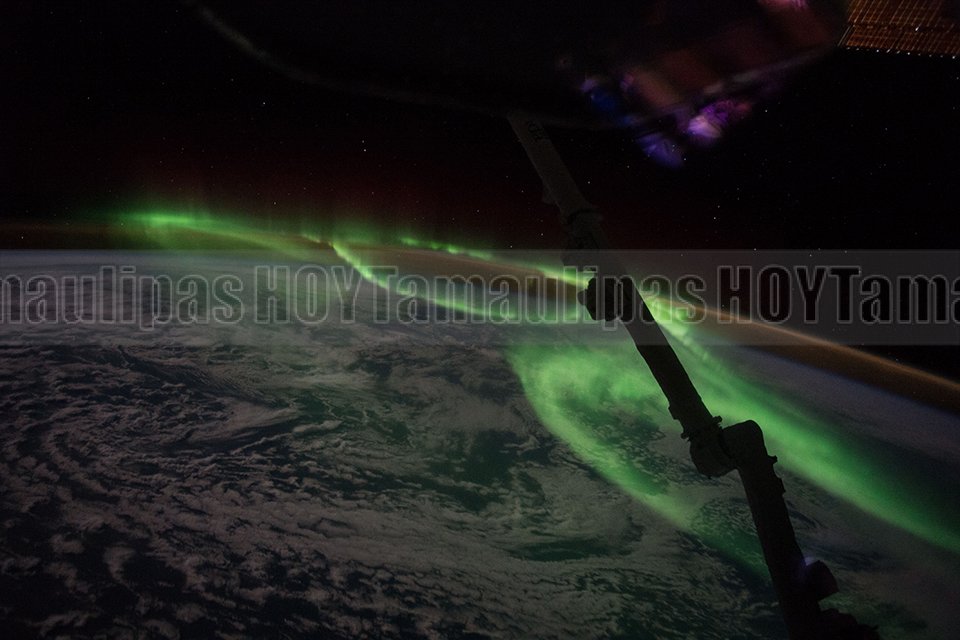 Aurora boreal desde el espacio