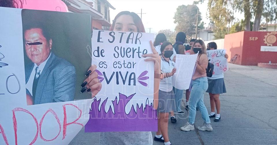 Suben de tono manifestaciones en los CBTis de Ciudad Victoria