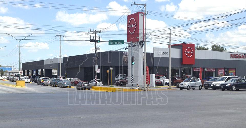 Hoy Tamaulipas - Tamaulipas Estallan contra Nissan en Nuevo Laredo