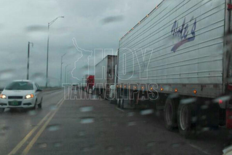 Hoy Tamaulipas Registro Puente ReynosaPharr kilometricas filas de