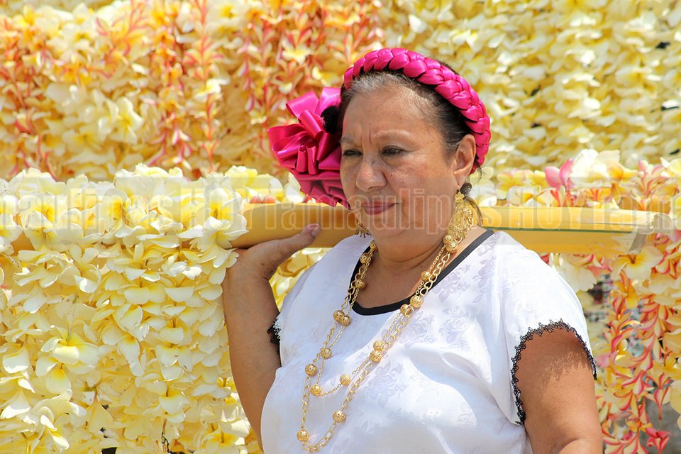 Ofrendas de Flor de Mayo