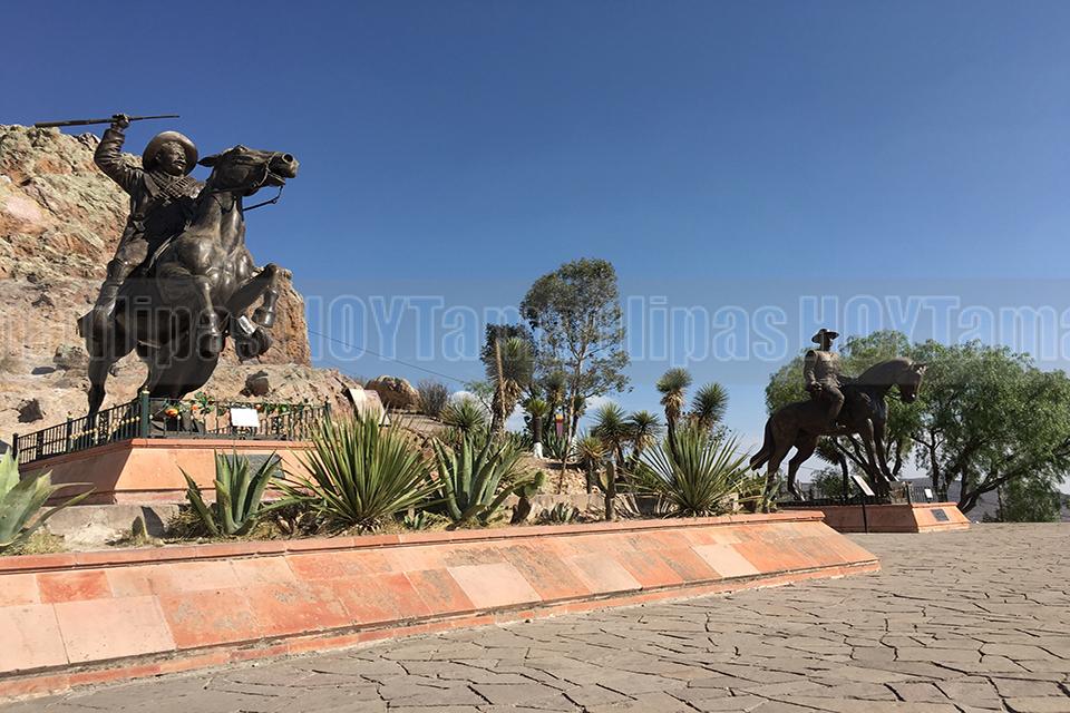 Hoy Tamaulipas Foto del Dia Explanada del cerro de La Bufa
