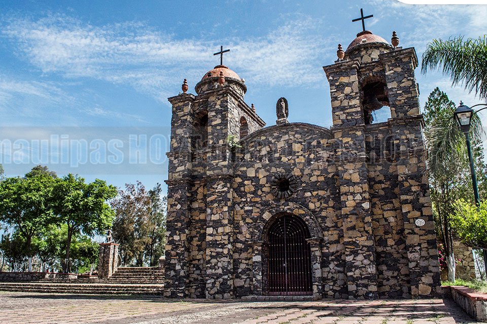 Arquitectura religiosa en Tonal�, Jalisco